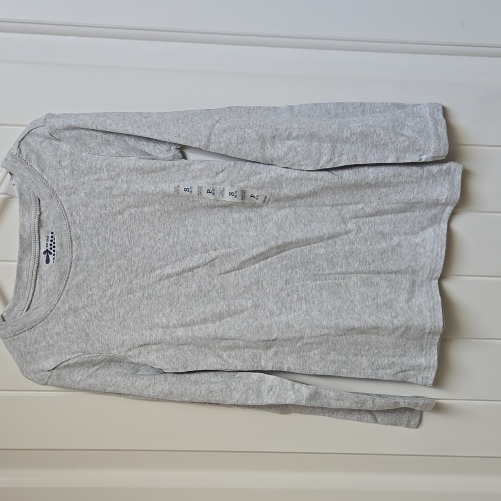 3/$25 Old Navy kids basics heather Gray light solid shirt with long sleeve